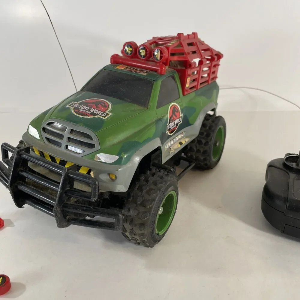 Vintage Jurassic Park Lost World TYCO R/C Jet Turbo Truck Parts Or Repair